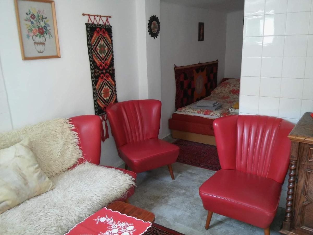 Apartman Kuckoval Lägenhet Balatonföldvár Exteriör bild