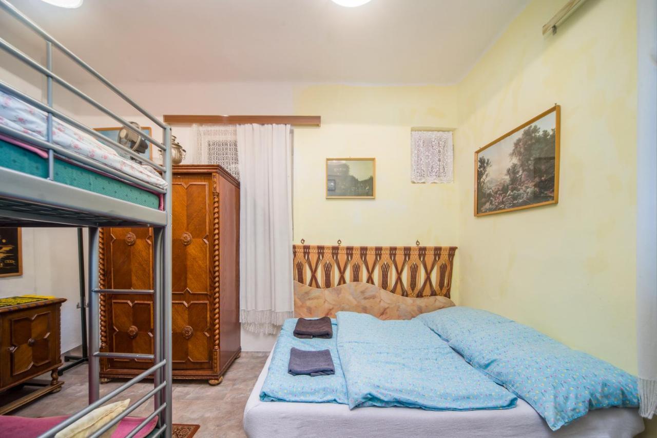 Apartman Kuckoval Lägenhet Balatonföldvár Exteriör bild